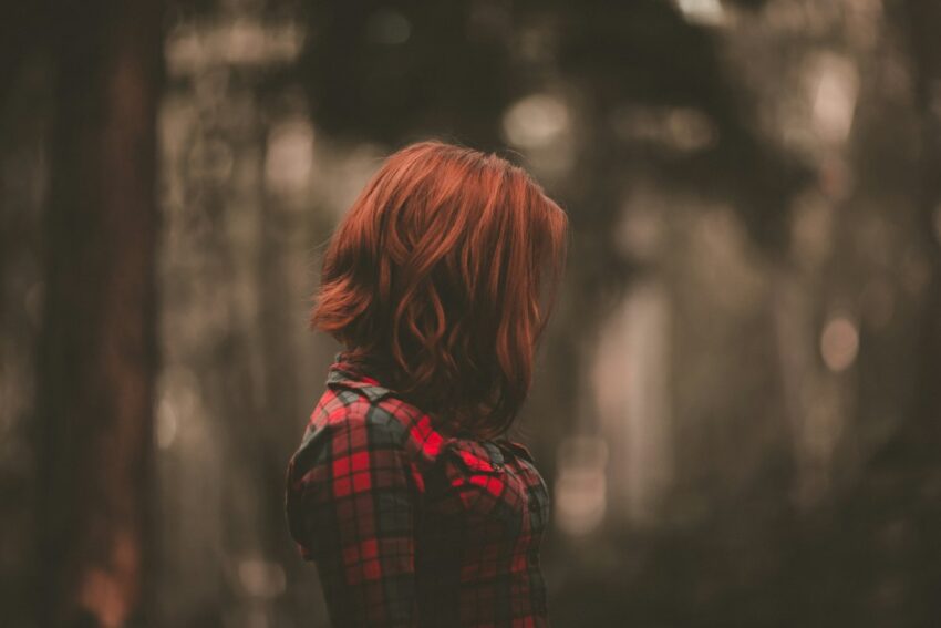 Photo red hair clothes